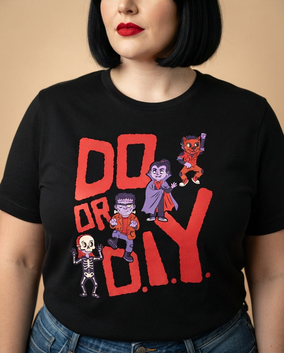 Tee Treat | Halloween - DIY | Curvy Pea (Women's Cut)